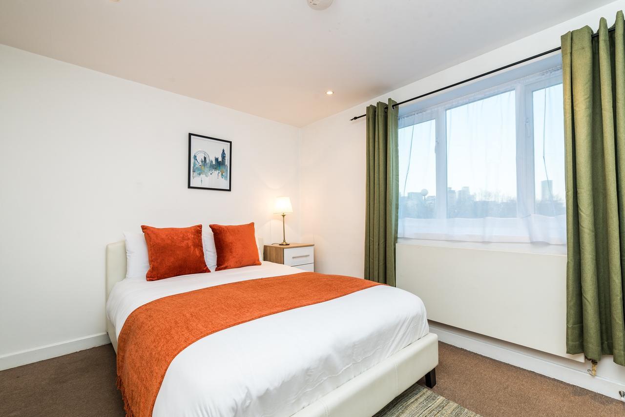 Riverbank Stay Londres Extérieur photo