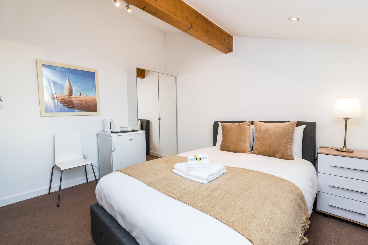 Riverbank Stay Londres Extérieur photo